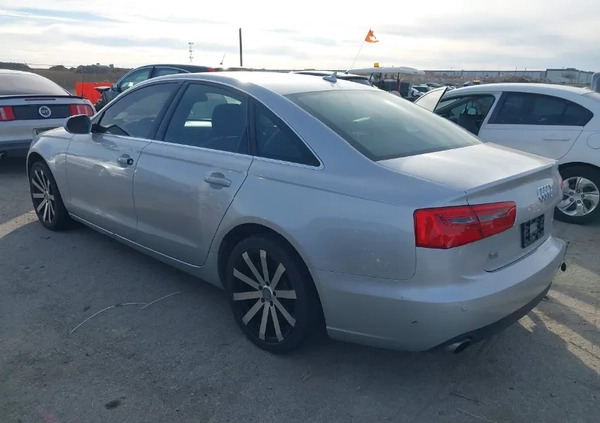 Audi A6 cena 33900 przebieg: 108426, rok produkcji 2015 z Chodzież małe 37